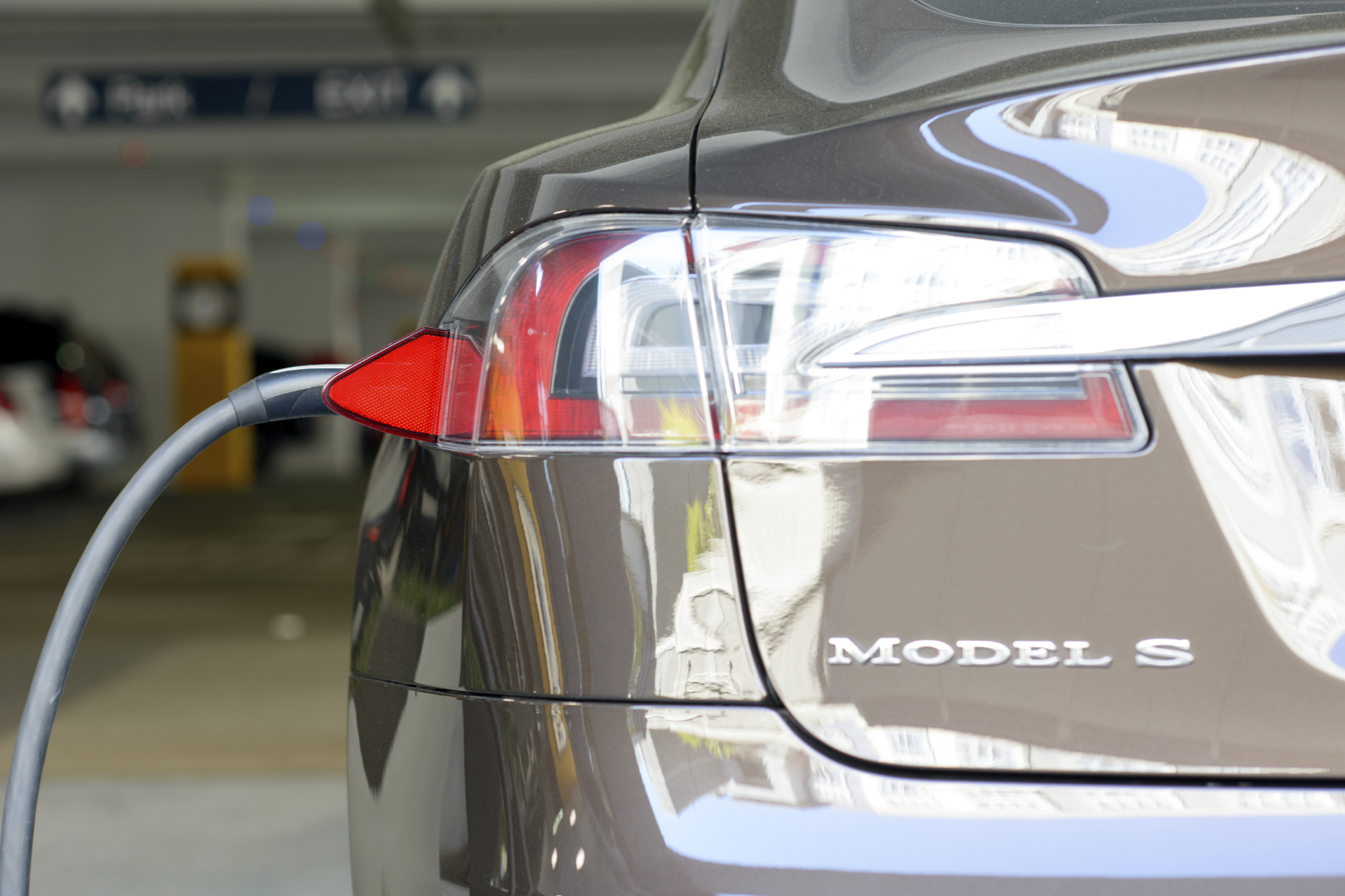 Anticipation Growing for Tesla Model X Electric SUV