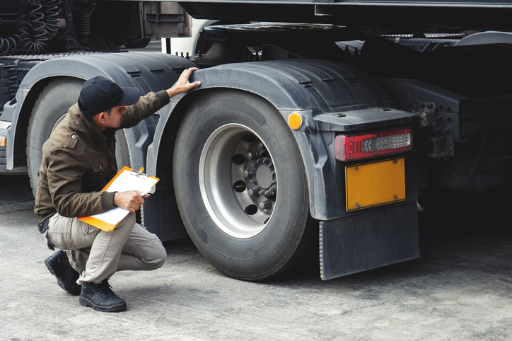 In auto mechanic school and throughout your career, you’ll see leaf springs on heavy-duty vehicles like trucks.