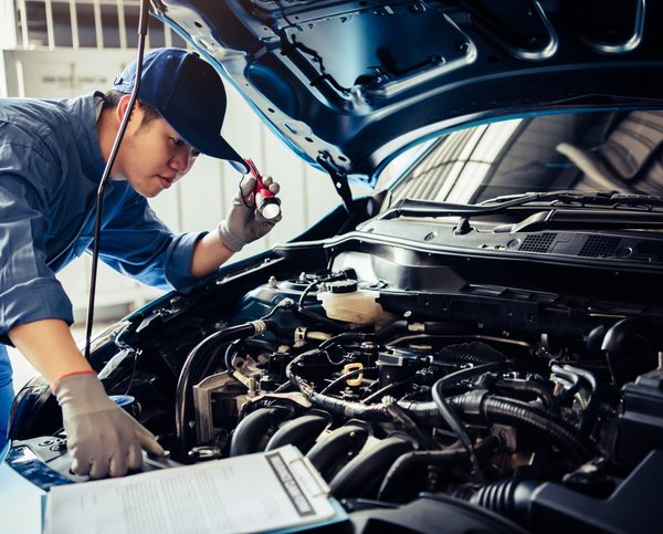 The Importance of Effective Problem-Solving in Auto Mechanic Training and Beyond