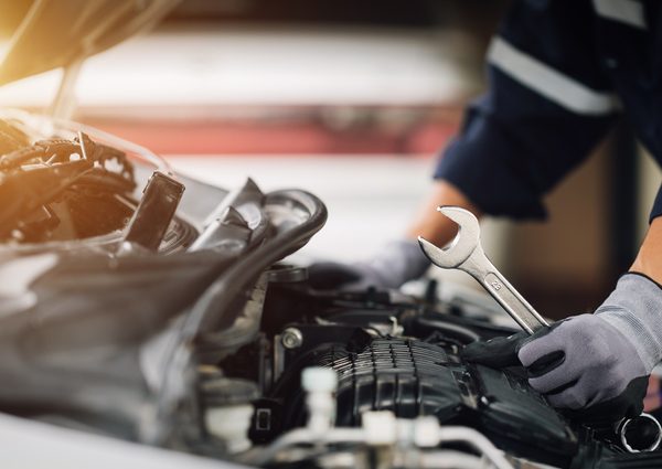 Fleet Mechanic Career: A Day in the Life