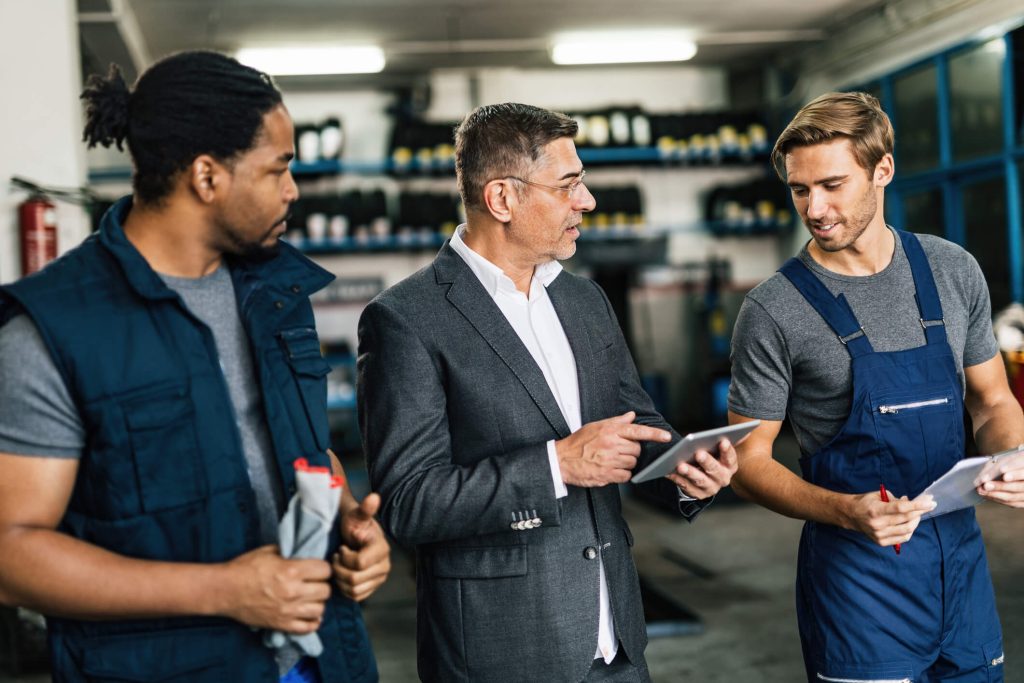 Automotive, Mechanic & Dispatcher Career School | QC, ON, BC